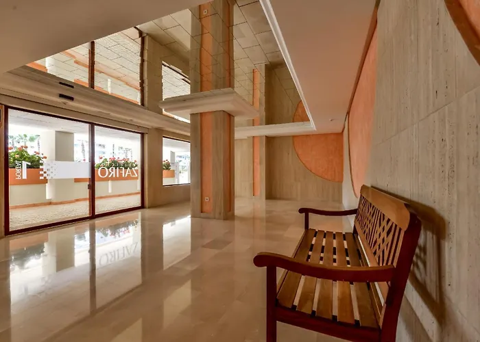 Apartamentos Zafiro Atico